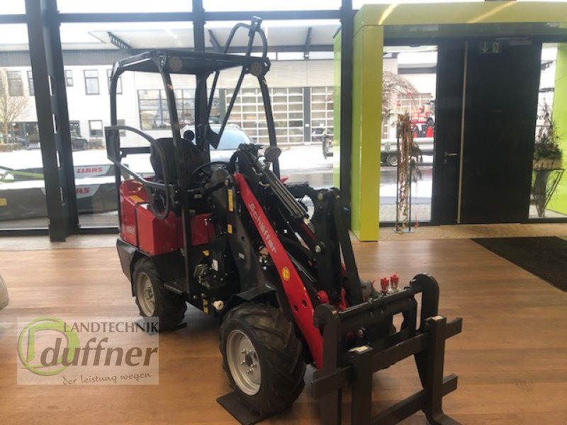 Schäffer 1622 - Hoflader: das Bild 4 Schäffer 1622 - Hoflader: das Bild 4