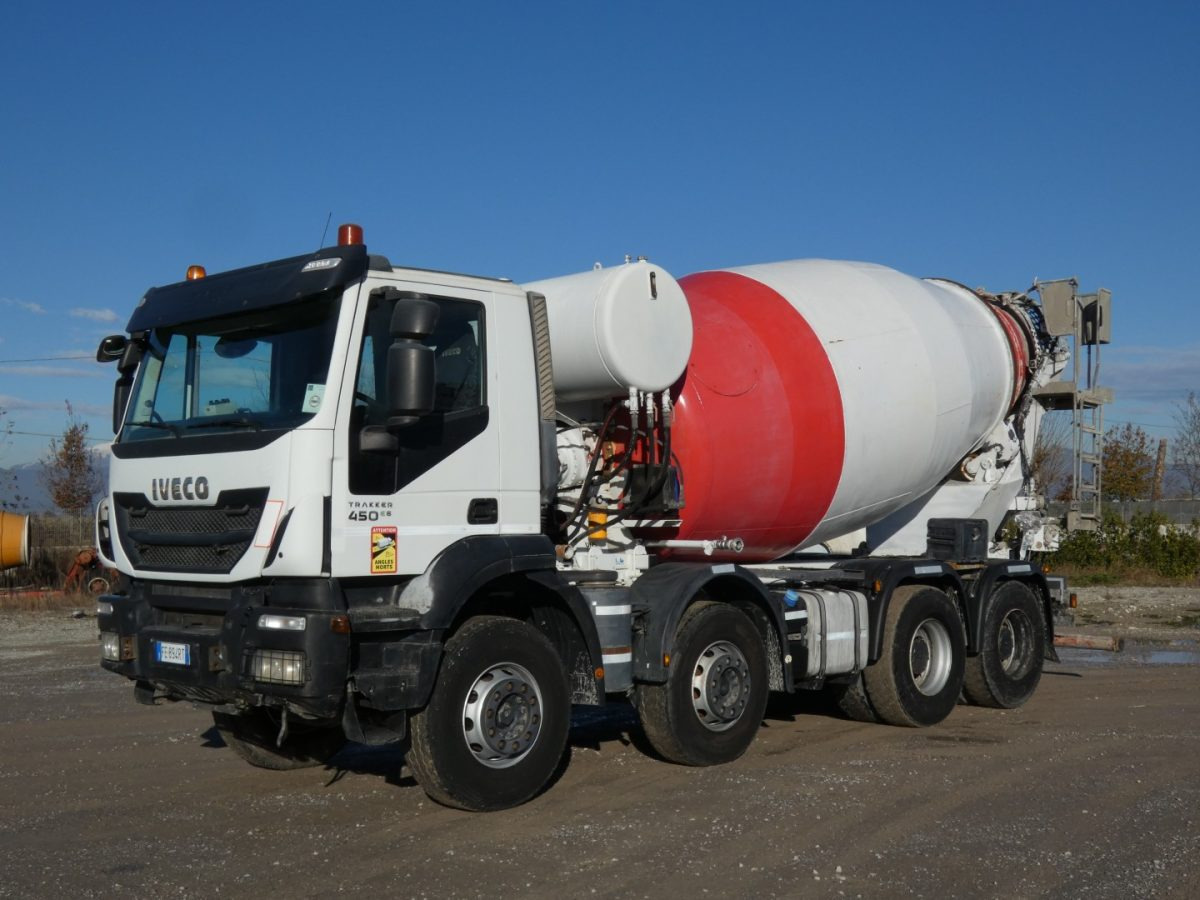 IVECO TRAKKER 450 CIFA RY1300 - Betonmischer LKW: das Bild 1 IVECO TRAKKER 450 CIFA RY1300 - Betonmischer LKW: das Bild 1
