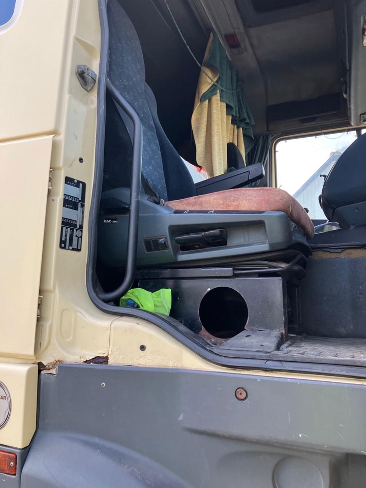DAF XF 95 430 Platform - Pritsche LKW: das Bild 5 DAF XF 95 430 Platform - Pritsche LKW: das Bild 5