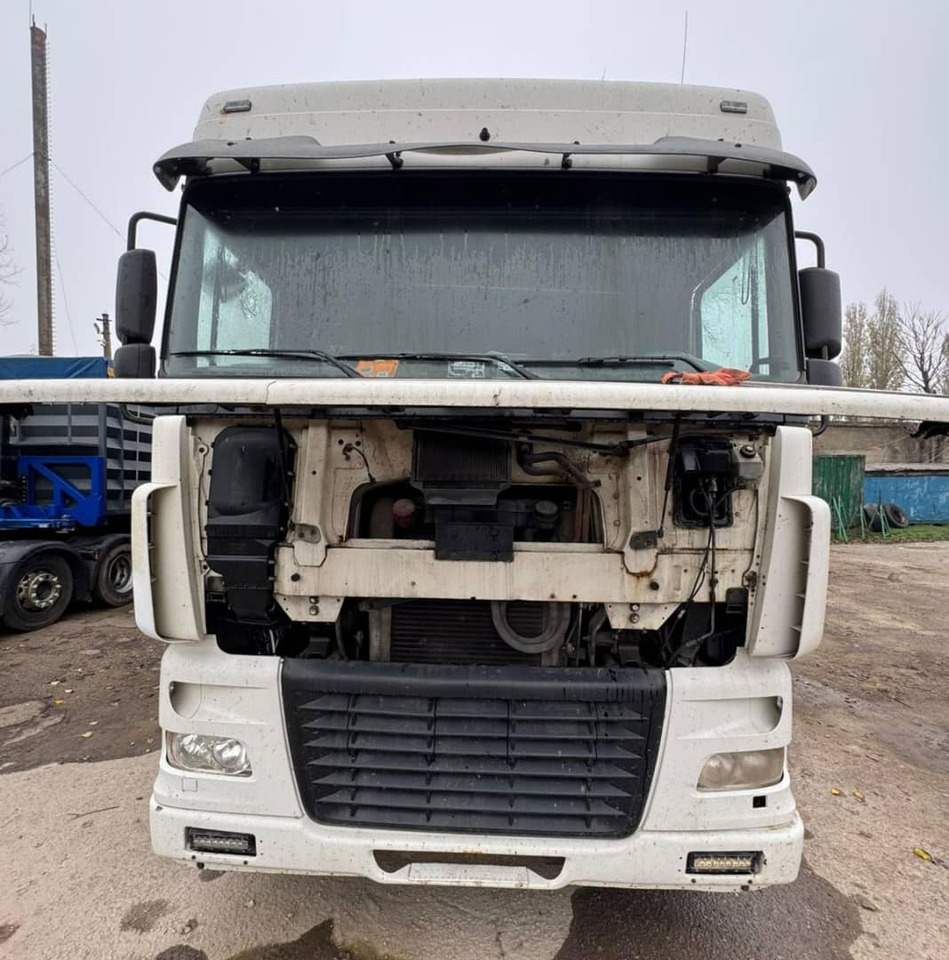 DAF XF 105 - Sattelzugmaschine: das Bild 4 DAF XF 105 - Sattelzugmaschine: das Bild 4