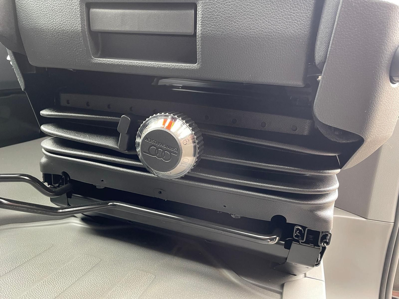 PKW MAN TGE 3.160 L3H3 Kasten RWD LED ACC RWD SHZ STANDH: das Bild 33 PKW MAN TGE 3.160 L3H3 Kasten RWD LED ACC RWD SHZ STANDH: das Bild 33