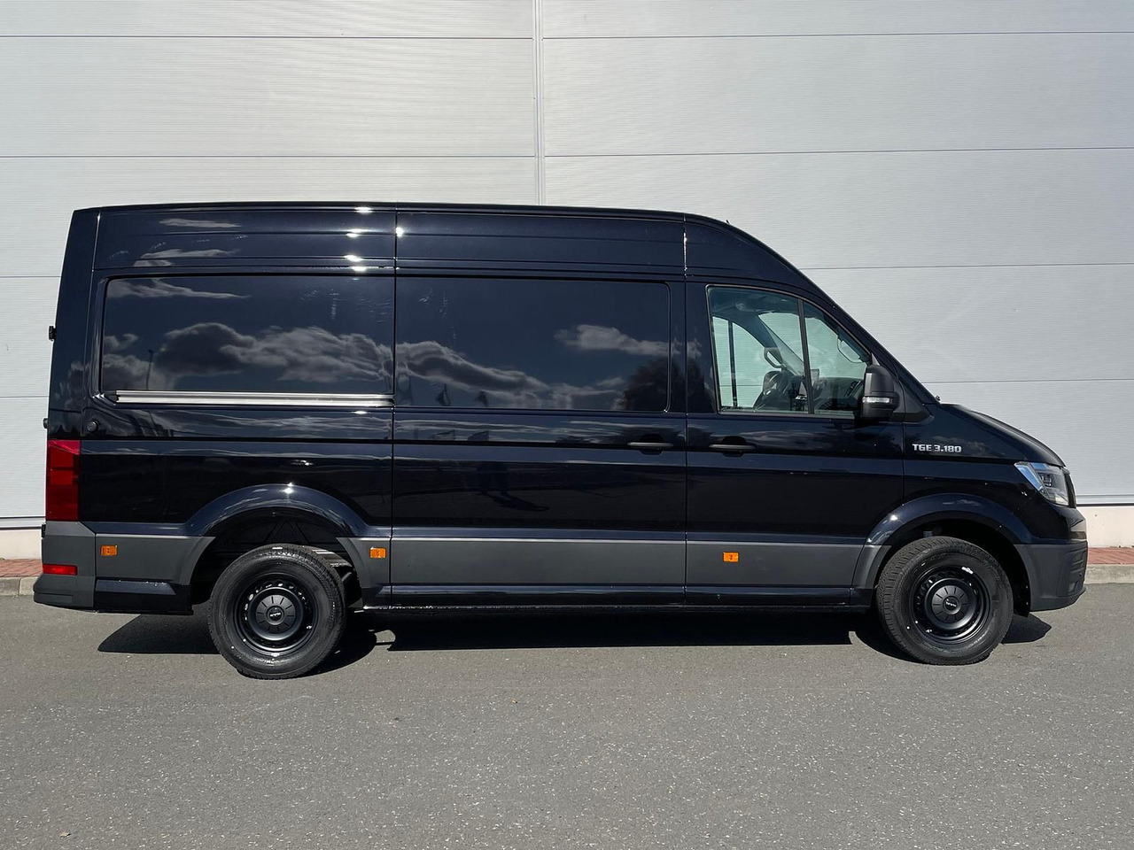 MAN TGE 3.180 L3H3 Kasten STANDHZ ACC NAVI KAMERA - PKW: das Bild 5 MAN TGE 3.180 L3H3 Kasten STANDHZ ACC NAVI KAMERA - PKW: das Bild 5