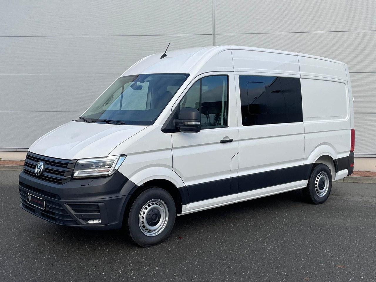 Volkswagen Crafter MIXTO 35 L3H3 Autom NAV SITZH ACC 5SITZE - Kastenwagen, Transporter mit Doppelkabine: das Bild 1 Volkswagen Crafter MIXTO 35 L3H3 Autom NAV SITZH ACC 5SITZE - Kastenwagen, Transporter mit Doppelkabine: das Bild 1
