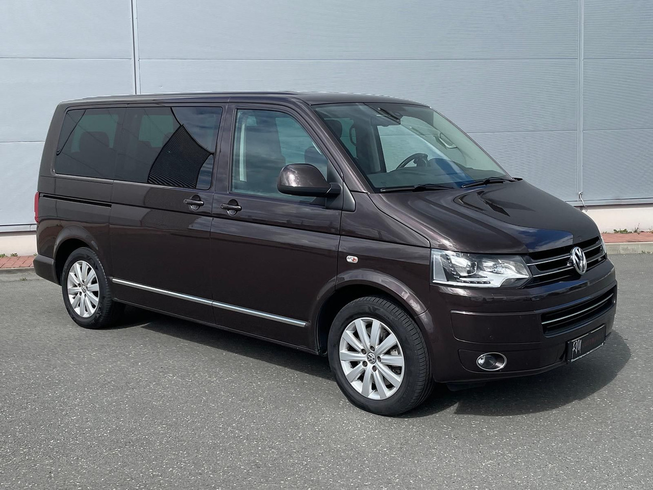 Volkswagen T5 Multivan Highline 4M LEDER AHK MFL - Personentransporter: das Bild 2 Volkswagen T5 Multivan Highline 4M LEDER AHK MFL - Personentransporter: das Bild 2