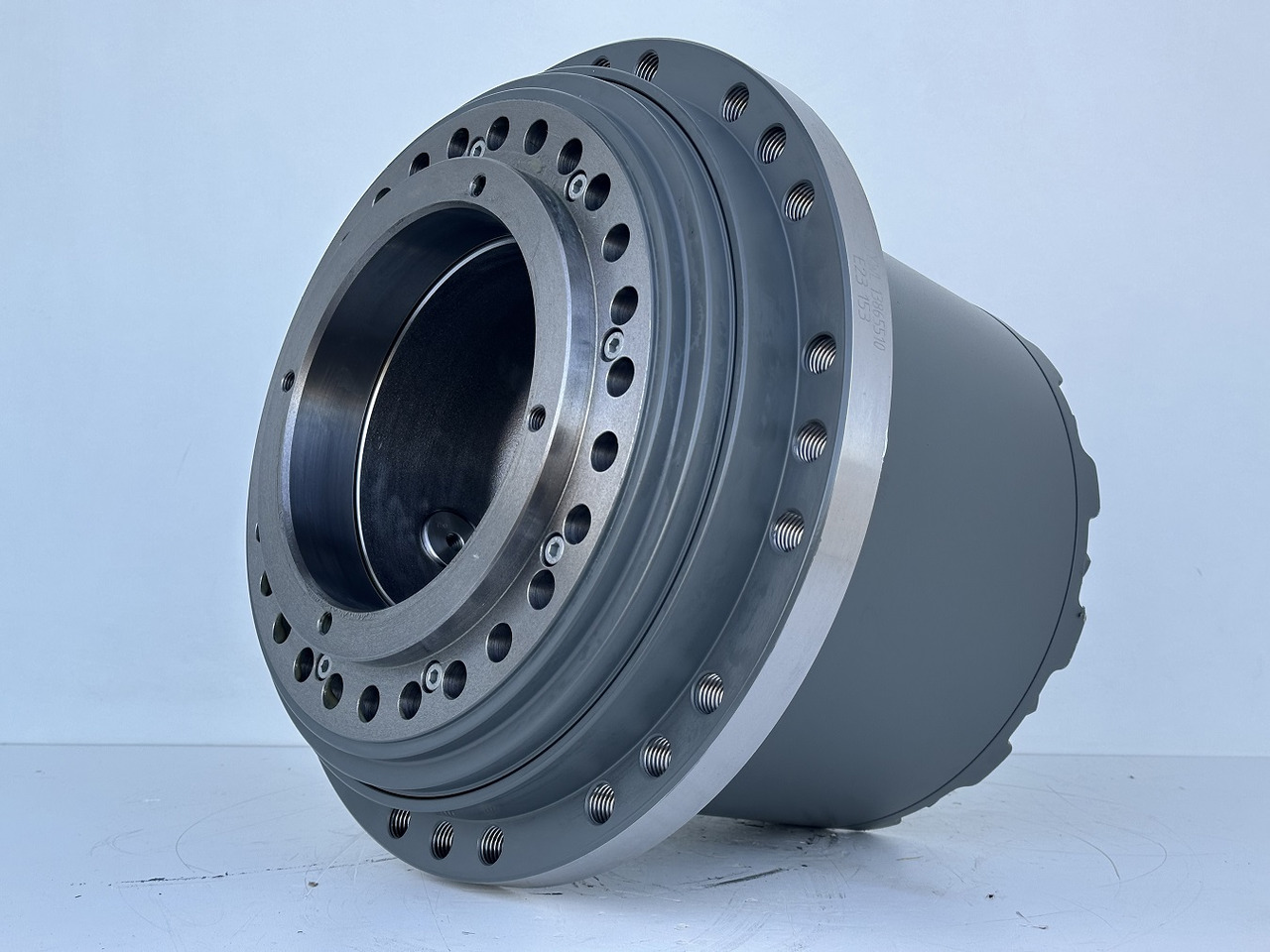 LIEBHERR Original Liebherr Fahrantrieb Typ:LPI0700 30S 0002 00 mit ID-Nr.12891035 – ID-Nr.12977341. R922-1487, R924-1677, R926 K-LC-1827, R926-1715. #12891035.545-01664# - Fahrantrieb für Kettenbagger: das Bild 4 LIEBHERR Original Liebherr Fahrantrieb Typ:LPI0700 30S 0002 00 mit ID-Nr.12891035 – ID-Nr.12977341. R922-1487, R924-1677, R926 K-LC-1827, R926-1715. #12891035.545-01664# - Fahrantrieb für Kettenbagger: das Bild 4