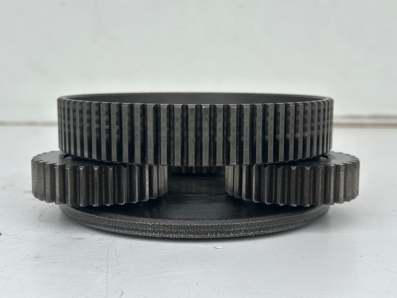 Liebherr Lamellenträger ID-Nr.944179403 mit Planetenträger ID-Nr.944178303 und Planetenrad ID-Nr.944177903. SAT200/277. #PL.P.LA.GH# - Schwenkmotor für Bagger: das Bild 3 Liebherr Lamellenträger ID-Nr.944179403 mit Planetenträger ID-Nr.944178303 und Planetenrad ID-Nr.944177903. SAT200/277. #PL.P.LA.GH# - Schwenkmotor für Bagger: das Bild 3