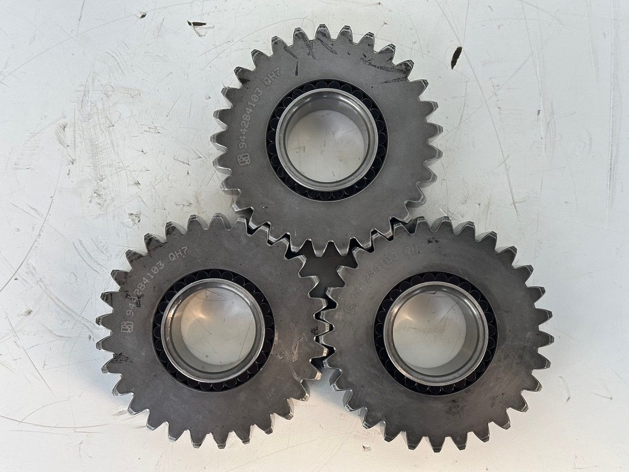 Liebherr Planetenrad ID-Nr.9442840 - ID-Nr.944284003. FAT350 - FAT350P022 - FAT350P059 - FAT350P062 - FAT350P068 - FAT350P079. LH22C, R313, R317, R900, R902, R904, R912, R914, R922, R924, R924 COMP - Fahrantrieb für Baumaschine: das Bild 3 Liebherr Planetenrad ID-Nr.9442840 - ID-Nr.944284003. FAT350 - FAT350P022 - FAT350P059 - FAT350P062 - FAT350P068 - FAT350P079. LH22C, R313, R317, R900, R902, R904, R912, R914, R922, R924, R924 COMP - Fahrantrieb für Baumaschine: das Bild 3