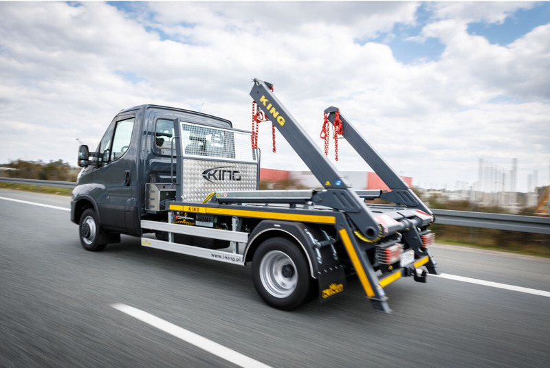 Iveco Daily 70C18 + KING Bramowiec / Skiploader / Absetzkipper - Absetzkipper: das Bild 3 Iveco Daily 70C18 + KING Bramowiec / Skiploader / Absetzkipper - Absetzkipper: das Bild 3