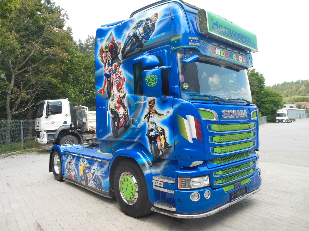 Scania R520, V8, ROSSI, LEDER, TOP!!! Scania R520, V8, ROSSI, LEDER, TOP!!! - Sattelzugmaschine: das Bild 2 Scania R520, V8, ROSSI, LEDER, TOP!!! Scania R520, V8, ROSSI, LEDER, TOP!!! - Sattelzugmaschine: das Bild 2