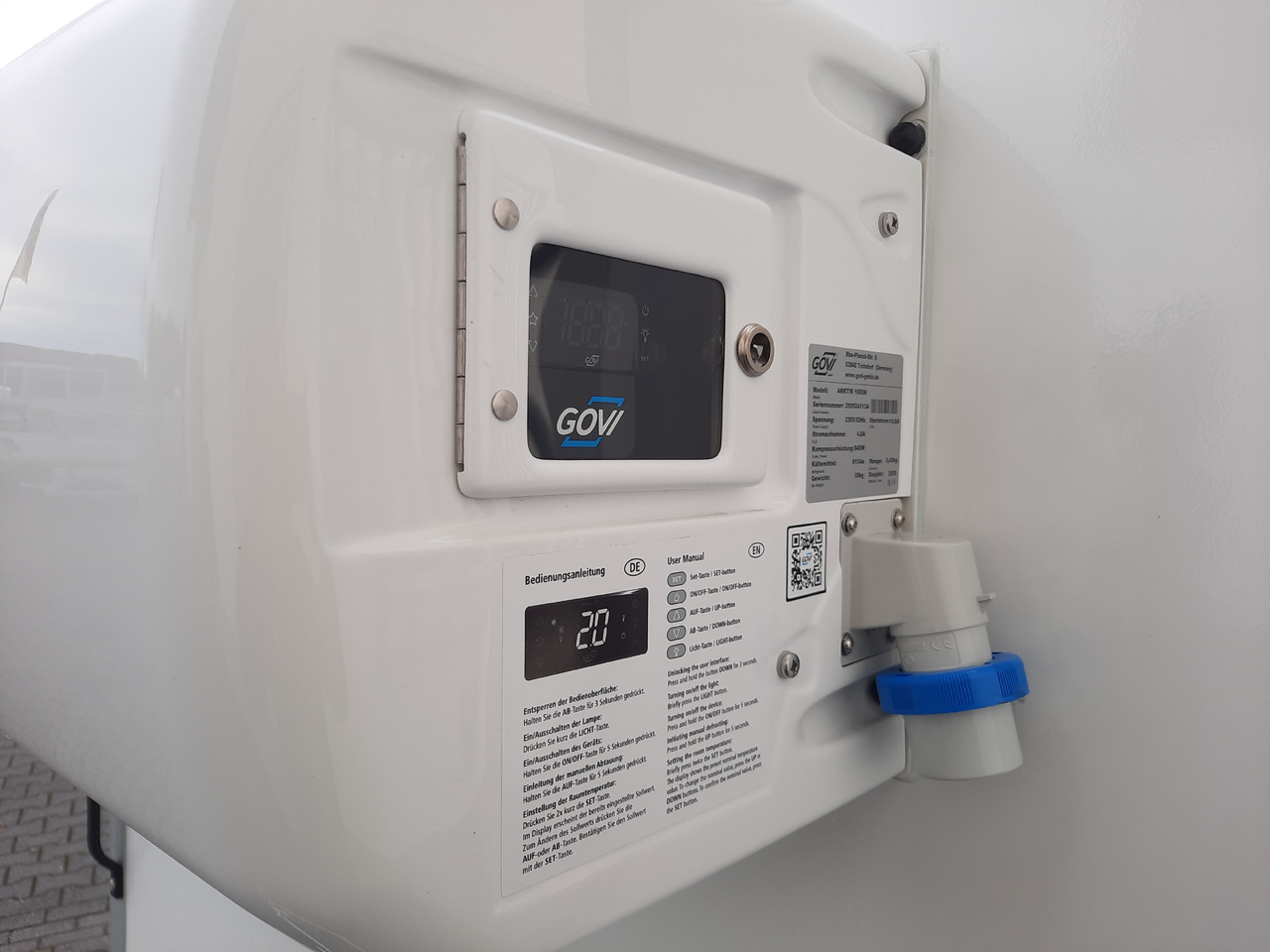 Variant Kühlanhänger 1315 K2 249x138x160cm GOVI Aggregat Lebensmittel (S) 1350kg - Kühlkoffer Anhänger: das Bild 4 Variant Kühlanhänger 1315 K2 249x138x160cm GOVI Aggregat Lebensmittel (S) 1350kg - Kühlkoffer Anhänger: das Bild 4