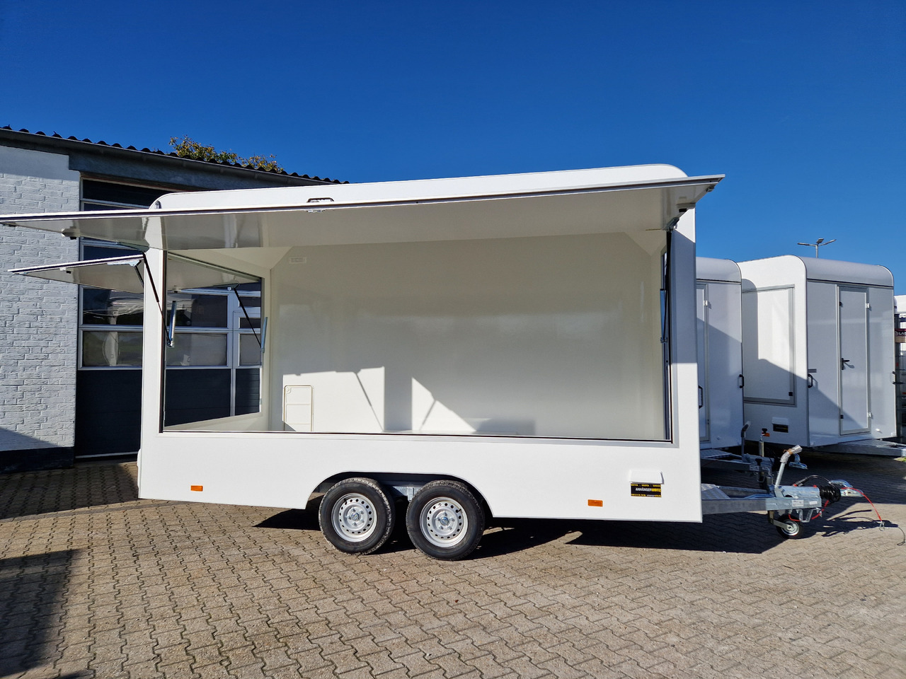 Verkaufsanhänger VK 422 200 aero retro 420x200x230cm 2 Verkaufsklappen Tür vorn (XL) 2000kg - Verkaufsanhänger: das Bild 5 Verkaufsanhänger VK 422 200 aero retro 420x200x230cm 2 Verkaufsklappen Tür vorn (XL) 2000kg - Verkaufsanhänger: das Bild 5