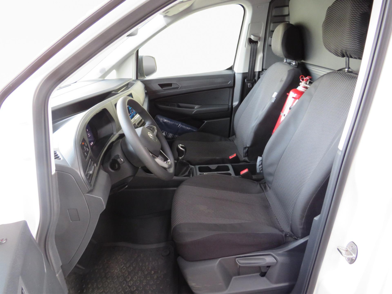 VOLKSWAGEN Caddy Cargo 2.0 TDI 75 kW Klima ZV - Kleintransporter: das Bild 2 VOLKSWAGEN Caddy Cargo 2.0 TDI 75 kW Klima ZV - Kleintransporter: das Bild 2