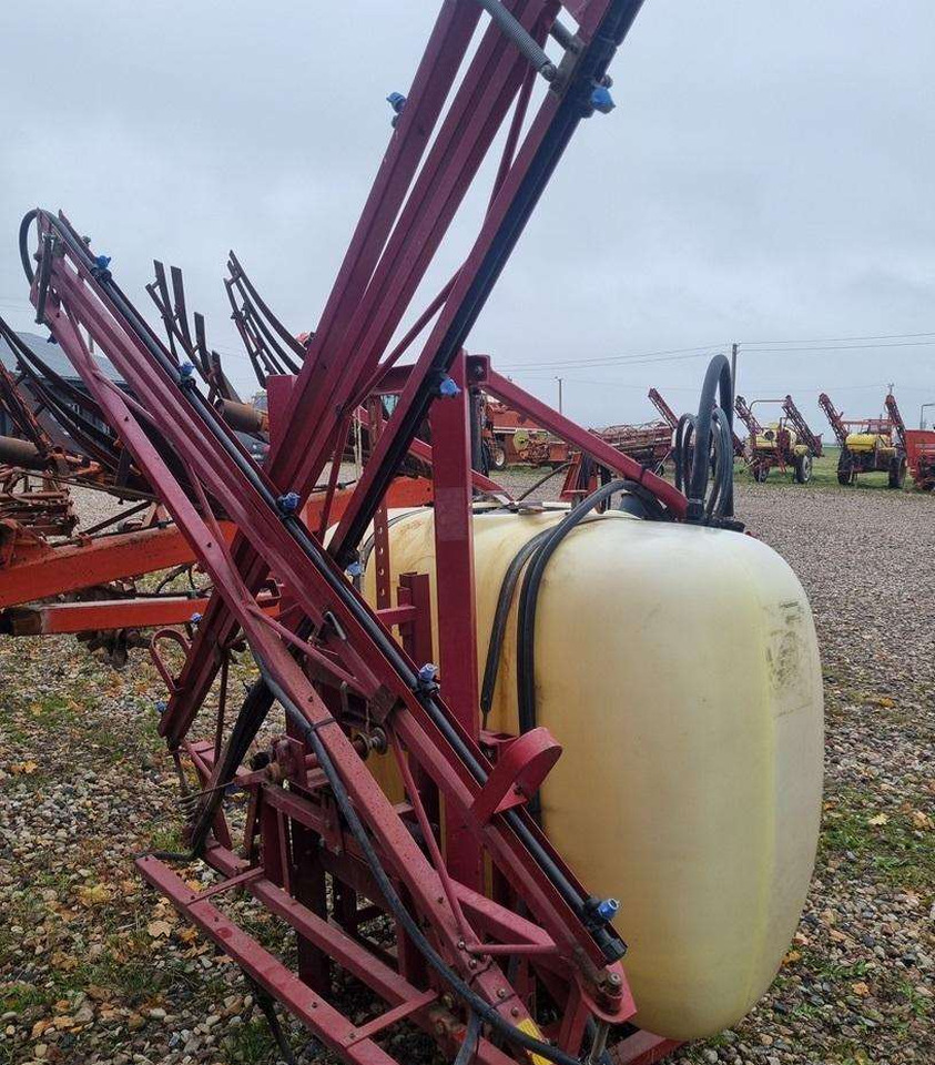 Hardi 850 - Pflanzenschutzspritze: das Bild 4 Hardi 850 - Pflanzenschutzspritze: das Bild 4