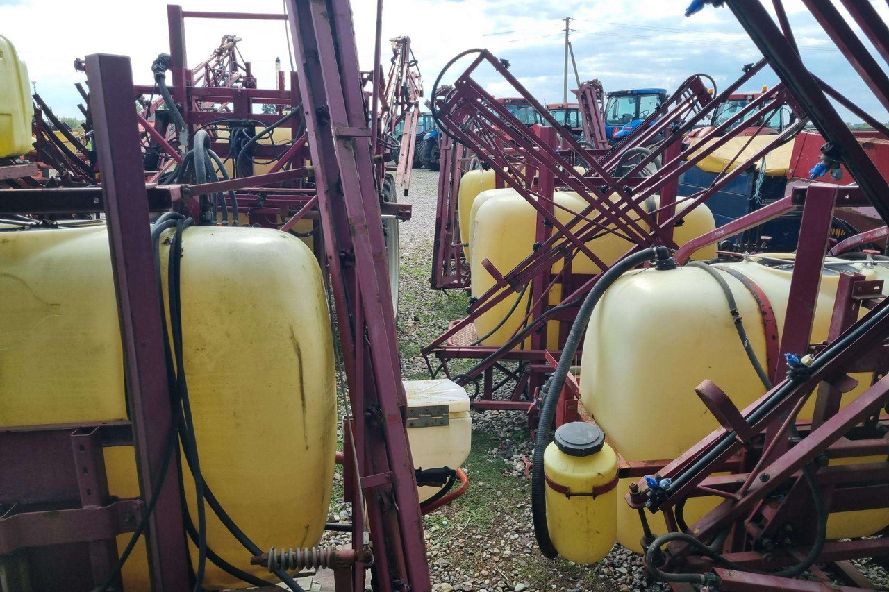 Hardi Sprayer - Pflanzenschutzspritze: das Bild 3 Hardi Sprayer - Pflanzenschutzspritze: das Bild 3