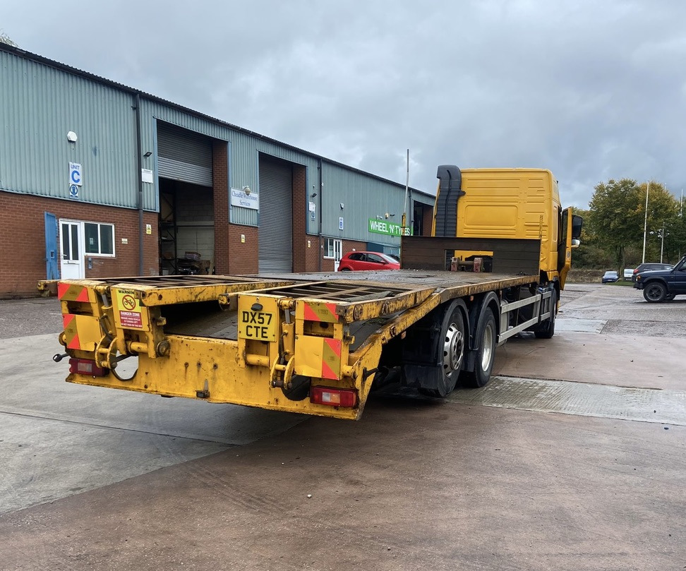 Volvo FM9 340 6x2 Rigid - Abschleppwagen: das Bild 4 Volvo FM9 340 6x2 Rigid - Abschleppwagen: das Bild 4