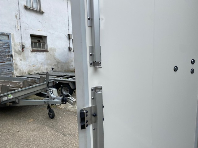 Humbaur Kühlanhänger HGK 253218-21 PF60 Deluxe 2,5 to. 3130x1670x1970mm - Kühlkoffer Anhänger: das Bild 4 Humbaur Kühlanhänger HGK 253218-21 PF60 Deluxe 2,5 to. 3130x1670x1970mm - Kühlkoffer Anhänger: das Bild 4