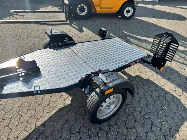 Lorries Motorradanhänger MT-1, 0,75 to. 245 x 99 cm, absenkbar - Motorradanhänger: das Bild 5 Lorries Motorradanhänger MT-1, 0,75 to. 245 x 99 cm, absenkbar - Motorradanhänger: das Bild 5