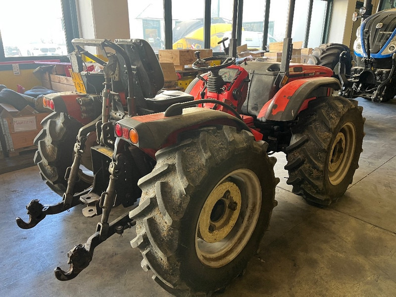 Antonio Carraro TRX 9400 - Traktor: das Bild 3 Antonio Carraro TRX 9400 - Traktor: das Bild 3