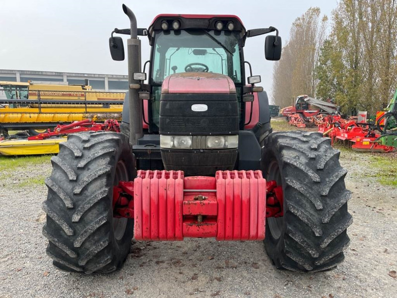 MCCORMICK XTX 200 - Traktor: das Bild 2 MCCORMICK XTX 200 - Traktor: das Bild 2