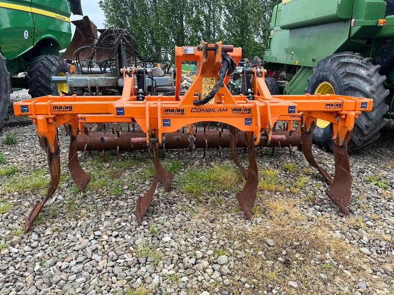 Ma/ag COMBILAM 30/8 - Tiefenlockerer: das Bild 2 Ma/ag COMBILAM 30/8 - Tiefenlockerer: das Bild 2