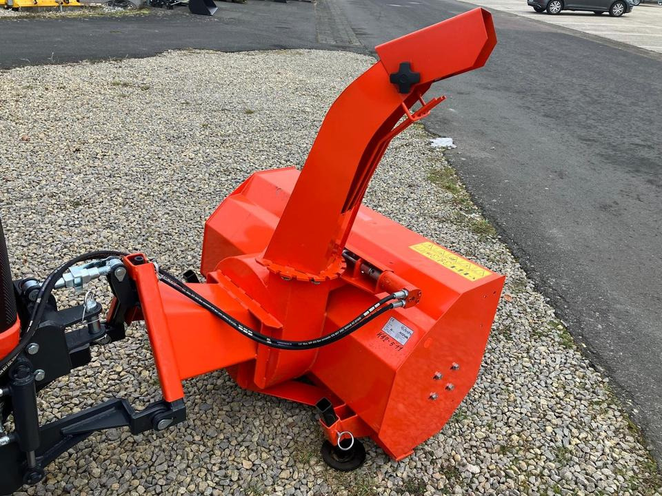 Kubota Kova Anbau-Schneefräse L1101 WA für Kleintraktor 1,12m - Schneefräse: das Bild 5 Kubota Kova Anbau-Schneefräse L1101 WA für Kleintraktor 1,12m - Schneefräse: das Bild 5
