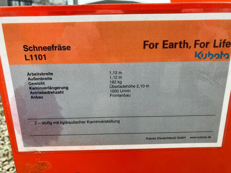 Kubota Kova Anbau-Schneefräse L1101 WA für Kleintraktor 1,12m - Schneefräse: das Bild 3 Kubota Kova Anbau-Schneefräse L1101 WA für Kleintraktor 1,12m - Schneefräse: das Bild 3