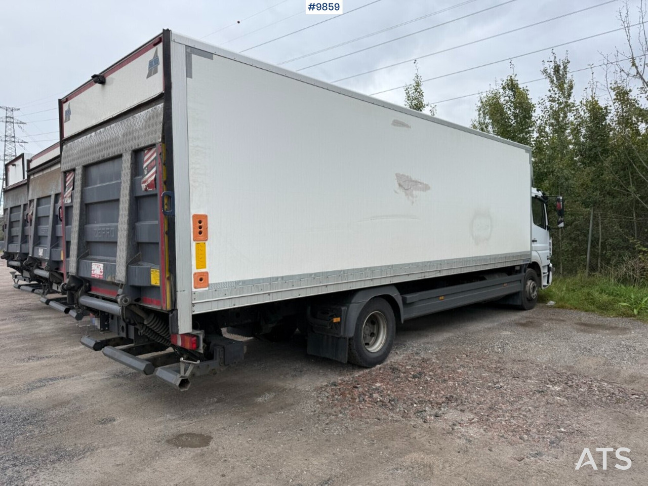 Box Truck Mercedes Benz Atego 1524 with openable side - Koffer LKW: das Bild 4 Box Truck Mercedes Benz Atego 1524 with openable side - Koffer LKW: das Bild 4