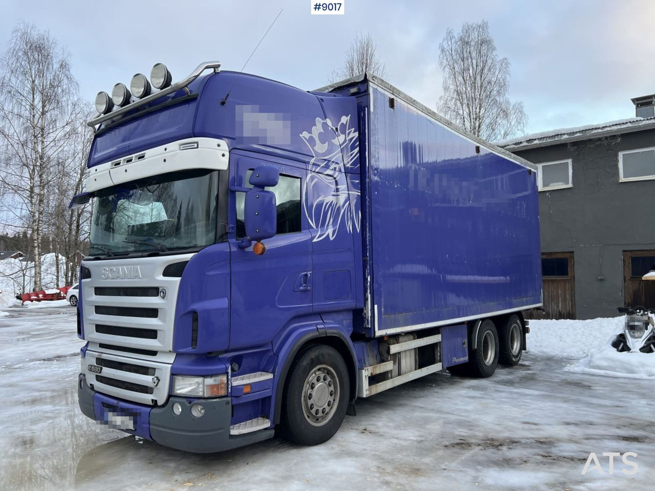 SCANIA R560 chipper truck - Koffer LKW: das Bild 1 SCANIA R560 chipper truck - Koffer LKW: das Bild 1