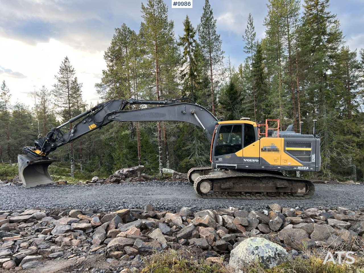Volvo EC250EL Excavator with MOBA Excavation System, Rotor, and Bucket - Kettenbagger: das Bild 1 Volvo EC250EL Excavator with MOBA Excavation System, Rotor, and Bucket - Kettenbagger: das Bild 1