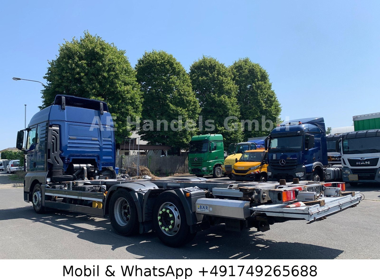 MAN TGX 26.440 XLX LL 6x2 *Retarder/LDW/LBW/3.Lenk - Containerwagen/ Wechselfahrgestell LKW: das Bild 2 MAN TGX 26.440 XLX LL 6x2 *Retarder/LDW/LBW/3.Lenk - Containerwagen/ Wechselfahrgestell LKW: das Bild 2