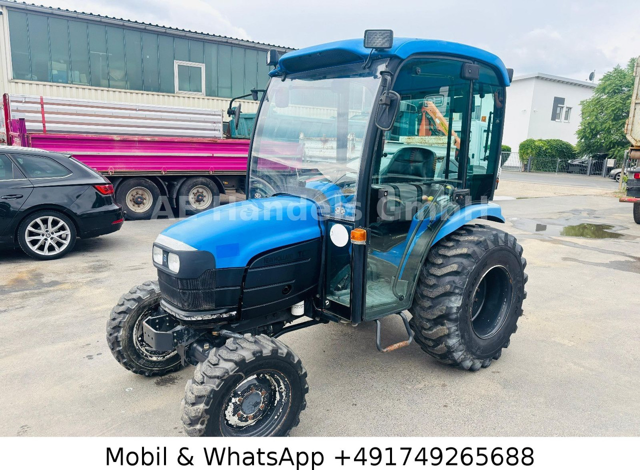 New Holland TC22D Compact Tractor *1500Std./StraßenZulassung - Traktor: das Bild 1 New Holland TC22D Compact Tractor *1500Std./StraßenZulassung - Traktor: das Bild 1
