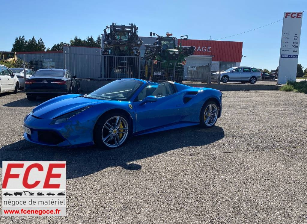 Ferrari 488 SPIDER -Carte Grise Française endommagé - Cabrio: das Bild 1 Ferrari 488 SPIDER -Carte Grise Française endommagé - Cabrio: das Bild 1