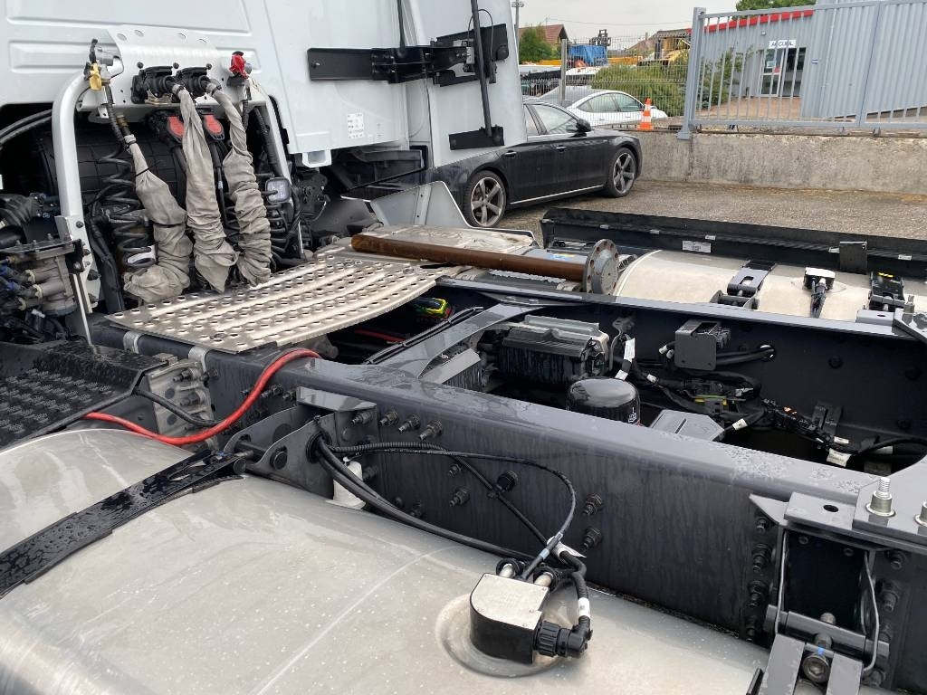 Sattelzugmaschine Renault T480 Dti13 / New Model 2024 endommagé: das Bild 29 Sattelzugmaschine Renault T480 Dti13 / New Model 2024 endommagé: das Bild 29