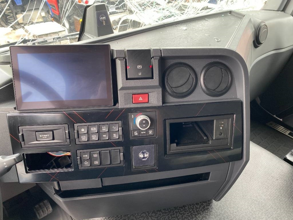 Sattelzugmaschine Renault T480 Dti13 / New Model 2024 endommagé: das Bild 16 Sattelzugmaschine Renault T480 Dti13 / New Model 2024 endommagé: das Bild 16