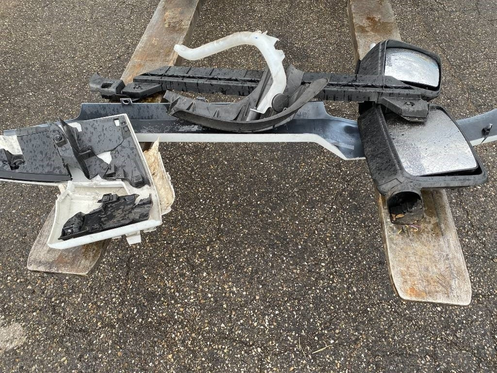 Sattelzugmaschine Renault T480 Dti13 / New Model 2024 endommagé: das Bild 21 Sattelzugmaschine Renault T480 Dti13 / New Model 2024 endommagé: das Bild 21