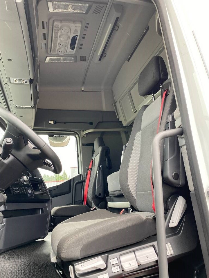 Sattelzugmaschine Renault T480 Dti13 / New Model 2024 endommagé: das Bild 24 Sattelzugmaschine Renault T480 Dti13 / New Model 2024 endommagé: das Bild 24