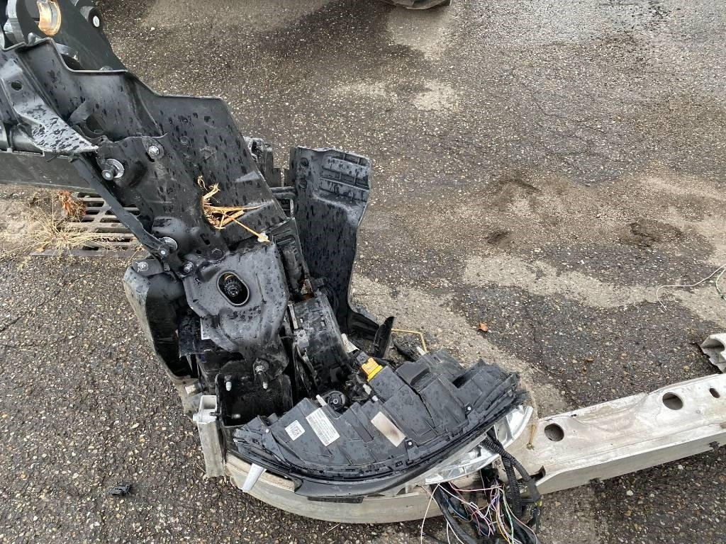 Sattelzugmaschine Renault T480 Dti13 / New Model 2024 endommagé: das Bild 50 Sattelzugmaschine Renault T480 Dti13 / New Model 2024 endommagé: das Bild 50