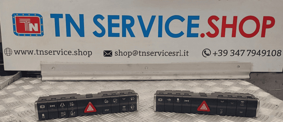 Interruttori consolle Mercedes-Benz MP4 - Elektrische Ausrüstung: das Bild 1 Interruttori consolle Mercedes-Benz MP4 - Elektrische Ausrüstung: das Bild 1