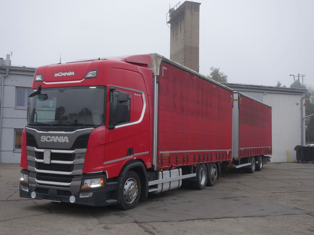 Scania R450 6x2 120cm3, Durchfahren, Retarder - Plane LKW: das Bild 1 Scania R450 6x2 120cm3, Durchfahren, Retarder - Plane LKW: das Bild 1