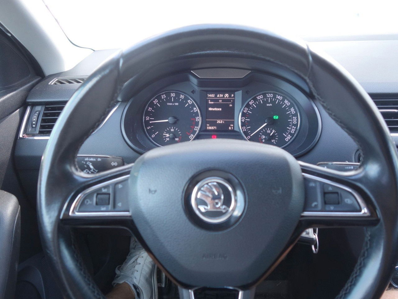 Kombi Škoda Octavia Combi Ambition 1,6 TDI, DSG, Navi, Clima: das Bild 13 Kombi Škoda Octavia Combi Ambition 1,6 TDI, DSG, Navi, Clima: das Bild 13