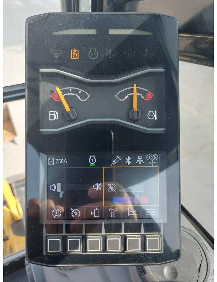 Kettenbagger CAT 301.8: das Bild 16