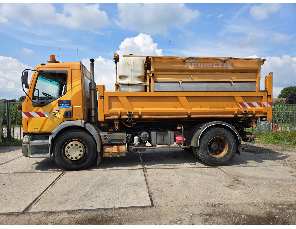 Renault Premium 300 4x2 Tipper Gritter Manual Gearbox Mechanical pump Pomp - Kipper: das Bild 3 Renault Premium 300 4x2 Tipper Gritter Manual Gearbox Mechanical pump Pomp - Kipper: das Bild 3