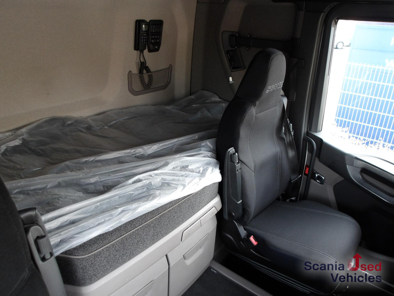 SCANIA R 500 - 6x2*4 - BDF 715-745 - 2x TANKs - SCR ONLY - Containerwagen/ Wechselfahrgestell LKW: das Bild 2 SCANIA R 500 - 6x2*4 - BDF 715-745 - 2x TANKs - SCR ONLY - Containerwagen/ Wechselfahrgestell LKW: das Bild 2