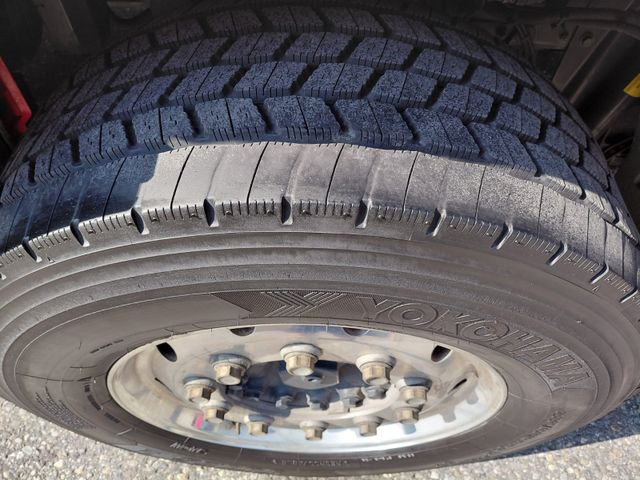 Plane LKW Iveco 260S42 Stralis, 6x2, Retarder, Euro 6, 7.80m box: das Bild 14