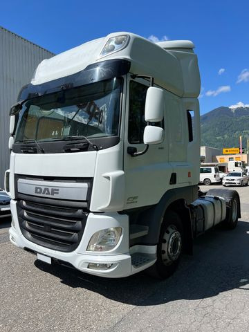 DAF CF440 FT 4x2, E6, PTO, Standklima, 10x DAF CF440 FT 4x2, E6, PTO, Standklima, 10x - Sattelzugmaschine: das Bild 2 DAF CF440 FT 4x2, E6, PTO, Standklima, 10x DAF CF440 FT 4x2, E6, PTO, Standklima, 10x - Sattelzugmaschine: das Bild 2