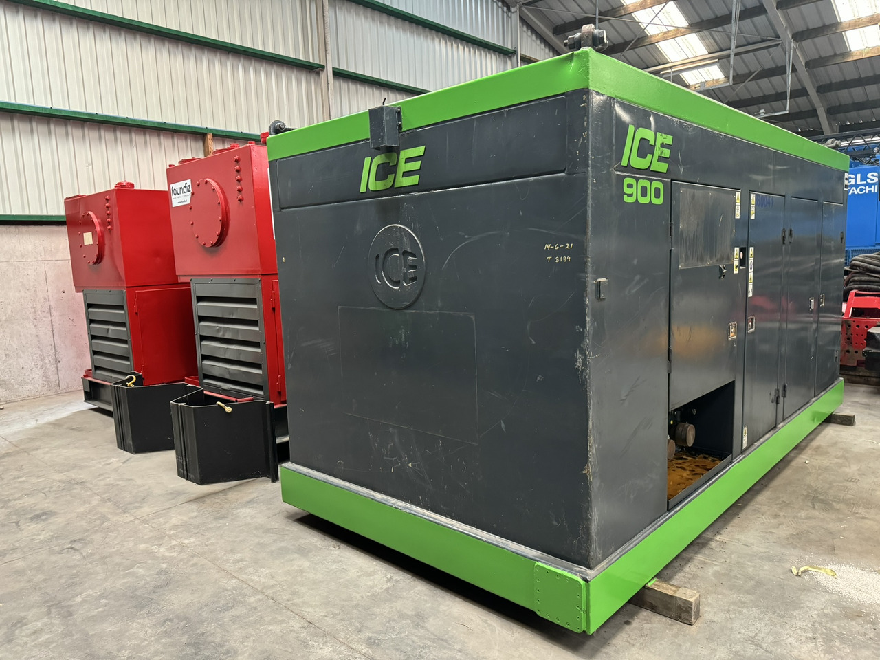 ICE 1412C - Ramme für Baumaschine: das Bild 3 ICE 1412C - Ramme für Baumaschine: das Bild 3