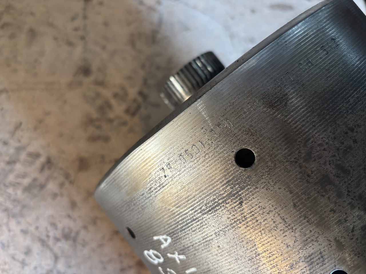 Claas AXION 830 CMATIC Dzwon Sprzęgła Koło Zębate 0011658030 0011658130 0011658230 - Kupplung und Teile für Landmaschine: das Bild 4 Claas AXION 830 CMATIC Dzwon Sprzęgła Koło Zębate 0011658030 0011658130 0011658230 - Kupplung und Teile für Landmaschine: das Bild 4