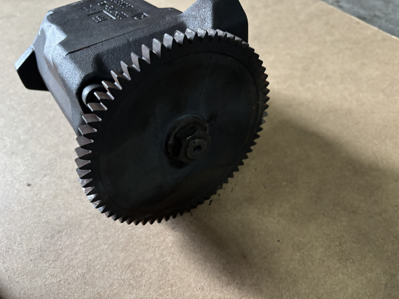 Claas Axion Arion Ares Pompa hydrauliczna 6005024038 60 0502 403 8 - Hydraulikpumpe für Landmaschine: das Bild 2 Claas Axion Arion Ares Pompa hydrauliczna 6005024038 60 0502 403 8 - Hydraulikpumpe für Landmaschine: das Bild 2