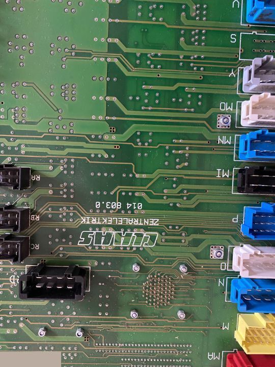 Claas Lexiom - Płyta Bezpieczników 014 803.0 - Sicherung für Landmaschine: das Bild 1 Claas Lexiom - Płyta Bezpieczników 014 803.0 - Sicherung für Landmaschine: das Bild 1