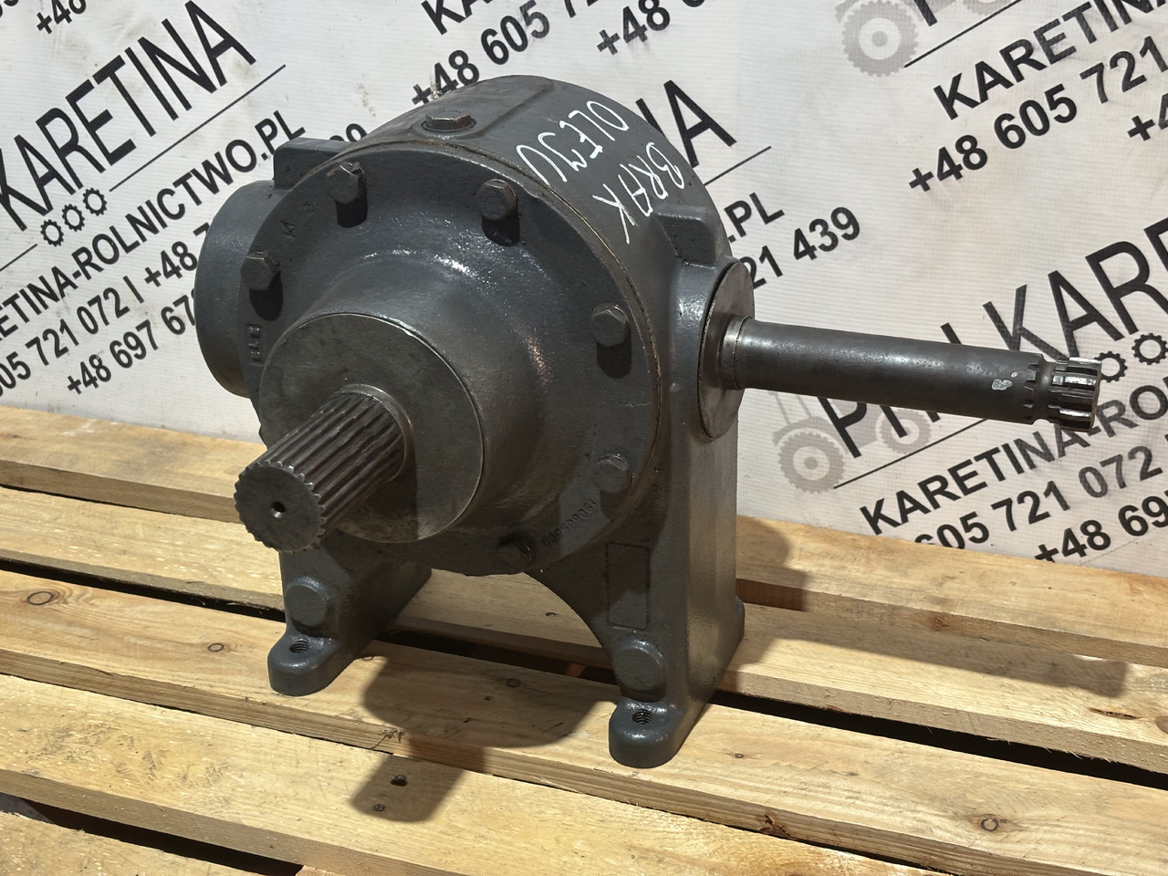 Claas Lexion 730 740 750 760 770 Przekładnia Kątowa Rotora Prawa 0006947162 00 0694 716 2 - Getriebe und Teile für Landmaschine: das Bild 2 Claas Lexion 730 740 750 760 770 Przekładnia Kątowa Rotora Prawa 0006947162 00 0694 716 2 - Getriebe und Teile für Landmaschine: das Bild 2